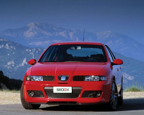 SEAT Leon Cupra I 1.8 T Cupra R 210 HP