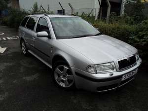 Skoda Octavia I Tour (1U) 1.4 60 HP