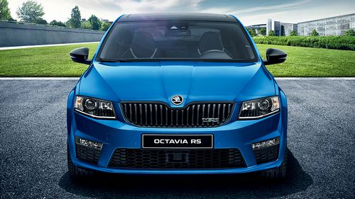 Skoda Octavia III Hatchback RS 2.0 AT (220 HP)