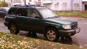 Subaru Forester I (SF) 2.5 4WD