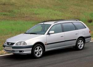 Toyota Avensis  Wagon (T22) 2.0 D 4D 110 HP