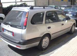 Toyota Corolla Hatch (E11) 1.6 i 16V 110 HP