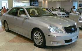 Toyota Crown Majesta (S150) 4.0i V8 (280Hp) 4WD