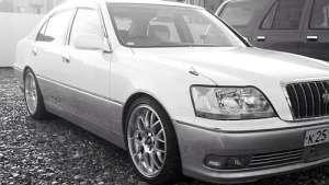 Toyota Crown Majesta (S170) 4.0i V8 (280Hp) 4WD