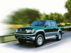 Toyota Hilux Surf II 3.0DT 145HP