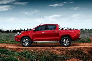 Toyota Hilux VIII Pickup 2.4d AT (150 HP) 4WD