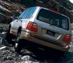 Toyota Land Cruiser 100 4.5i (212Hp)