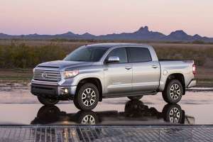 Toyota Tundra I 4.0i 236HP