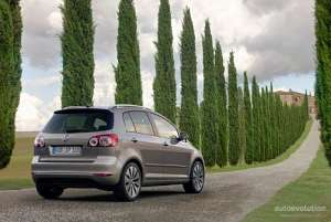 Volkswagen Golf Plus II 1.4 AT (122 HP)