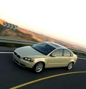 Volvo S40 II 2.5i AWD AT 220 HP