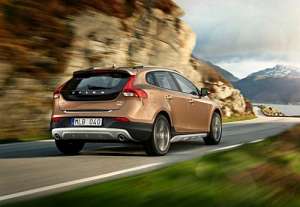 Volvo V40 Cross Country Hatchback 5 door 2.0d MT (177 HP)