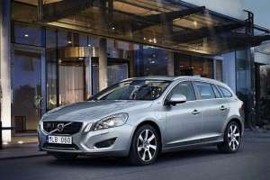 Volvo V60 I Facelift 1.6 MT (150 HP)