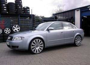 Audi A4 Avant (8E) 3.0 i V6 220 HP