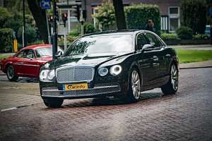 Bentley Flying Spur 4.0 AT (507 HP) 4WD