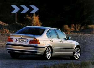BMW 3er (E46) 330 i X 231 HP