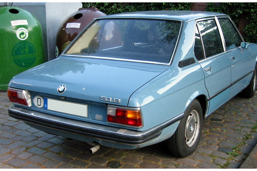 BMW 5er (E12) 518 (90Hp)