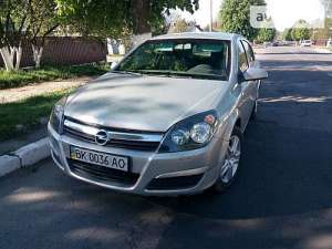 Chevrolet Astra Sedan 2.0 i 111 HP
