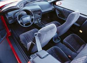 Chevrolet Camaro IV 5.7 i V8 Z28 310 HP