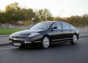 Citroen C6 3.0 i V6 215 HP