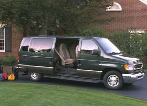 Ford Econoline (E) 4.6 i V8 XL 228 HP