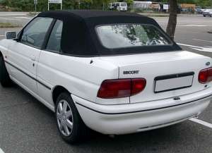 Ford Escort VII Cabrio 1.8 TD 90 HP