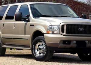 Ford Excursion 7.3 TD 253 HP