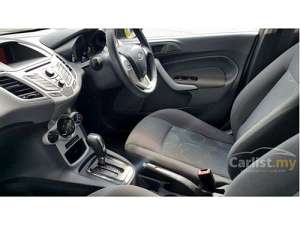 Ford Fiesta VI Sedan Facelift 1.6 MT (120 HP)