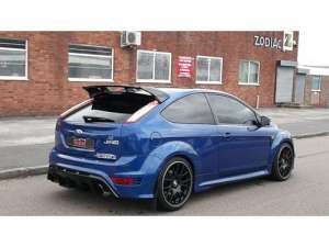 Ford Focus Hatchback II 2.5 RS 305 HP