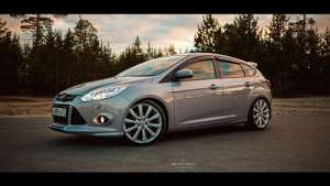 Ford Focus Hatchback III 2.0i (150Hp)