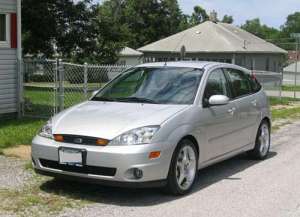 Ford Focus Hatchback (USA) 2.0 i 16V ZX5 131 HP