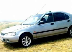 Honda Civic Fastback V 1.5 i Vtec E 90 HP