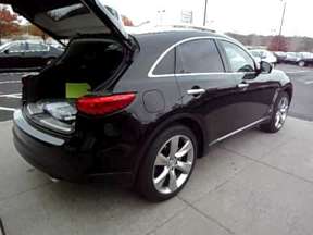 Infiniti FX50 5.0i V8 390HP