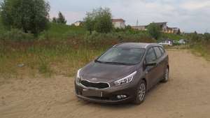 Kia Ceed II 1.6 MT (129 HP)