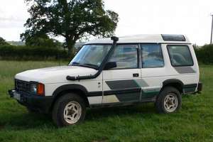 Land Rover Discovery I 3.5 i V8 3 dr 166 HP