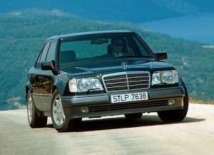Mercedes-Benz 250 (W124) 250 D 94 HP