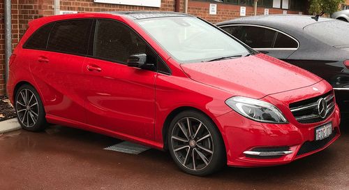 Mercedes-Benz B-klasse II (W246) Facelift 180 1.6 AT (122 HP)