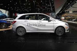 Mercedes-Benz B-klasse II (W246) Facelift 220 2.0 AT (184 HP) 4WD