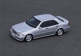 Mercedes-Benz C-klasse (W202) C 220 202.022 150 HP