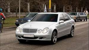 Mercedes-Benz E-klasse (W211) E350 272HP