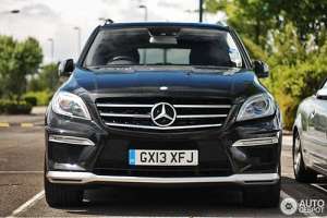 Mercedes-Benz M-klasse AMG III (W166) 63 AMG 5.5 AT (525 HP) 4WD