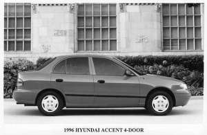 Mitsubishi Mirage Sedan IV 1.5i 91HP