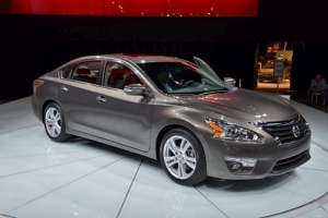 Nissan Altima I 2.4i 150 HP