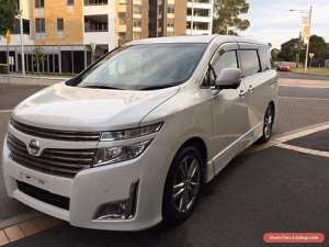 Nissan Elgrand III (E52) 3.5 CVT (300 HP)