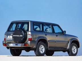 Nissan Patrol GR II (Y61) 2.8 GR 5 dr 129 HP