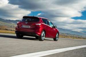 Nissan Pulsar (N15) 1.6 i (140 Hp)