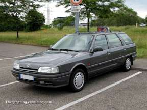 Renault 21 Kombi (K48) 2.0 i 12V 136 HP