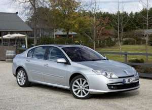 Renault Laguna III 2.0 dCi FAP Turbo 173 HP Automatik