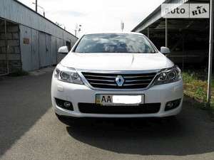 Renault Latitude 3.0 dCi V6 (240Hp)