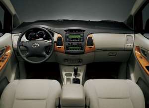 Toyota Innova 2.0 VVT i 136 HP
