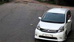 Toyota ISis 1.8 132HP